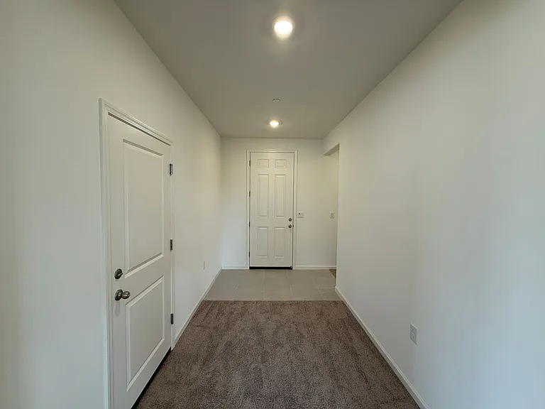 6308 Sun Haven St — Photo 5