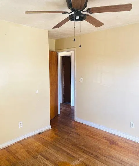 914 Chesterfield Dr — Photo 9
