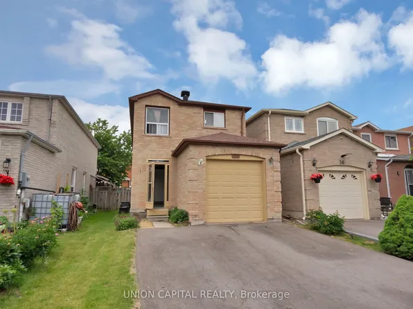 34 Timbers Cir, Markham, ON L3S 1E4