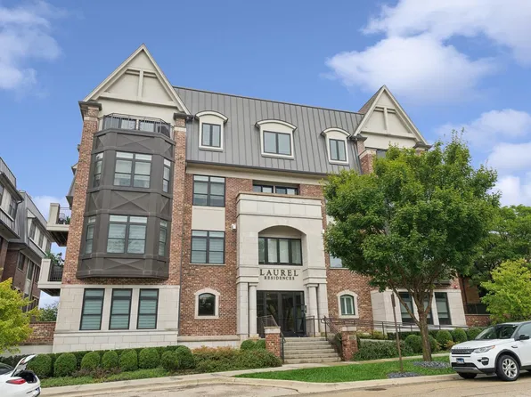 (undisclosed Address), Highland Park, IL 60035