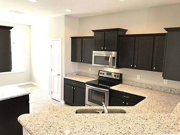 3rd image of 3597 Sanctuary Dr
