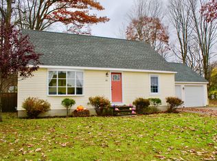 36 Louise St, Pittsfield, MA 01201