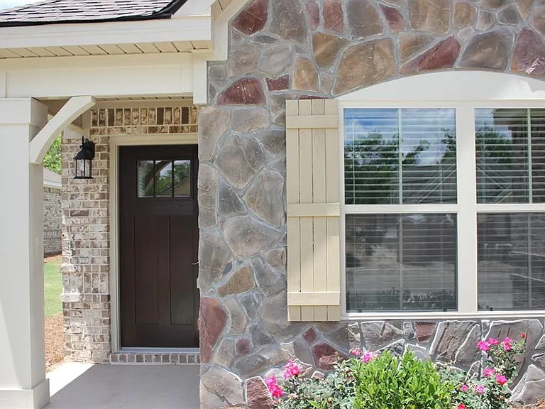 2436 Snowshill Ln — Photo 15