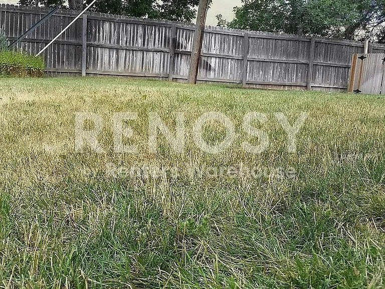 312 S Yost St — Photo 42