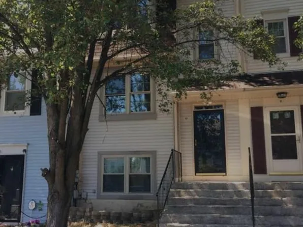 10 Meadowside Ct, Indian Head, MD 20640