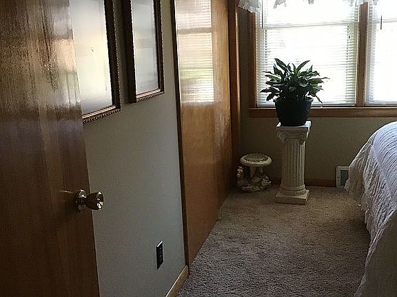 Closet in main level bedroom