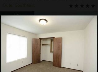 2333 S Goebel Cir, Wichita, KS 67207