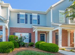 2857 Summergrove Ct, Matthews, NC 28105