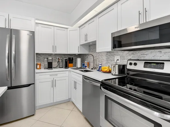 15492 Lakes Of Delray Boulevard #106, Delray Beach, FL 33484