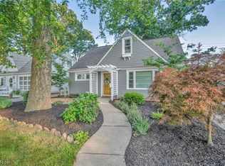 24005 Knickerbocker Rd, Bay Village, OH 44140