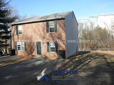 1st image of 5508 Woodland Ln