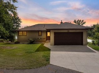 3680 Milton St N, Shoreview, MN 55126