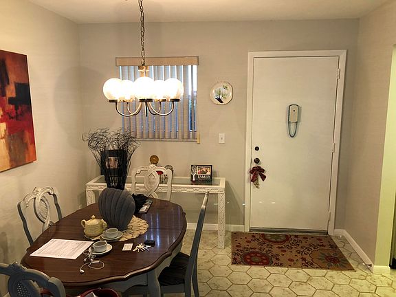5th image of 705 Lori Dr APT 105