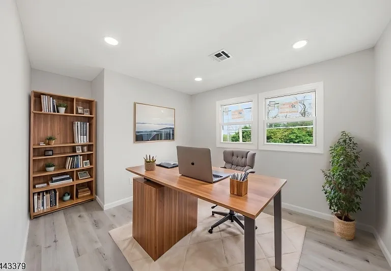 551 Schuyler Ave #2 — Photo 9
