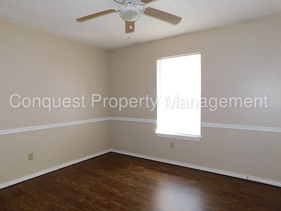 4th image of 2296 Stoneridge Dr