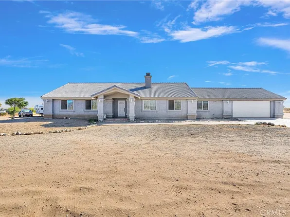 11727 Oxford Rd, Phelan, CA 92371