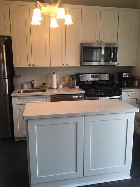 1st image of 1821 W Henderson St #1