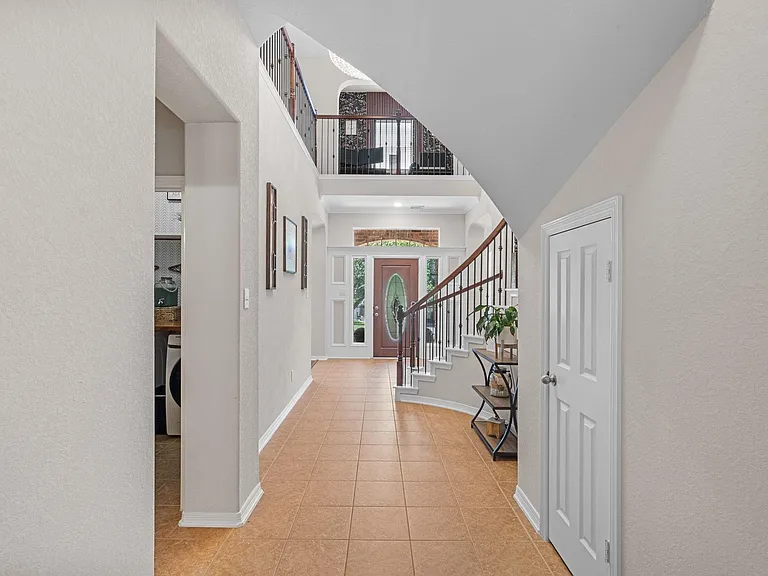 2153 Summit Mist Dr — Photo 9