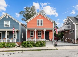 46 Hammond St, Newport, RI 02840