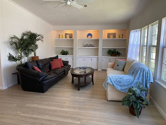 2nd image of 6686 Yedra Ave