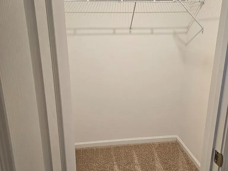 4004 Bay Hawk Ct — Photo 11