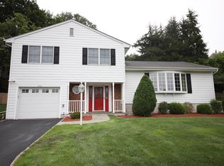 206 Myrtle Ave, Hawthorne, NY 10532