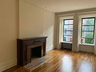 Rented by Guidance Realty Corp.