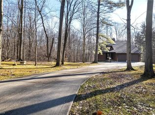 7241 Cady Rd, North Royalton, OH 44133