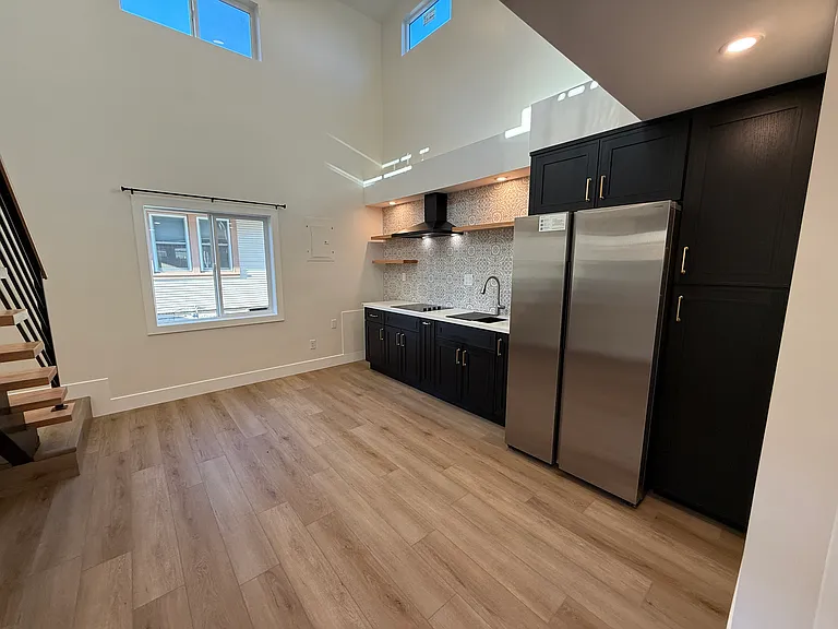 909 S Spruce St #1 — Photo 7
