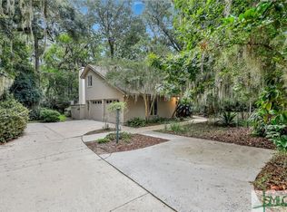 106 Loyer Ln, Savannah, GA 31411