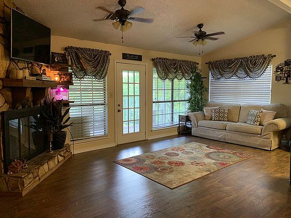 3rd image of 7008 Soda Point Dr