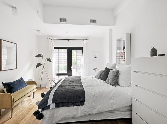 4th image of 42 Maspeth Ave APT 1D