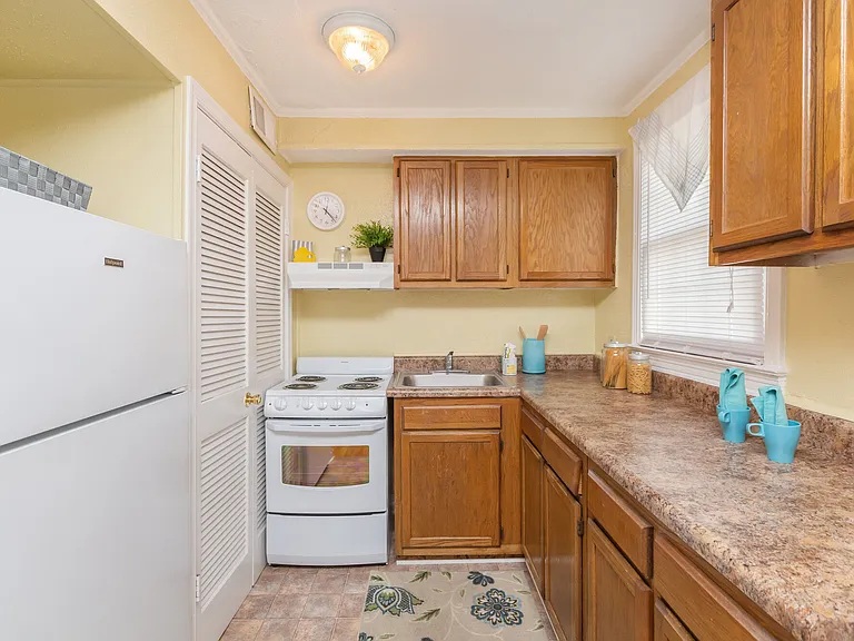 614 Peninsula Dr — Photo 16