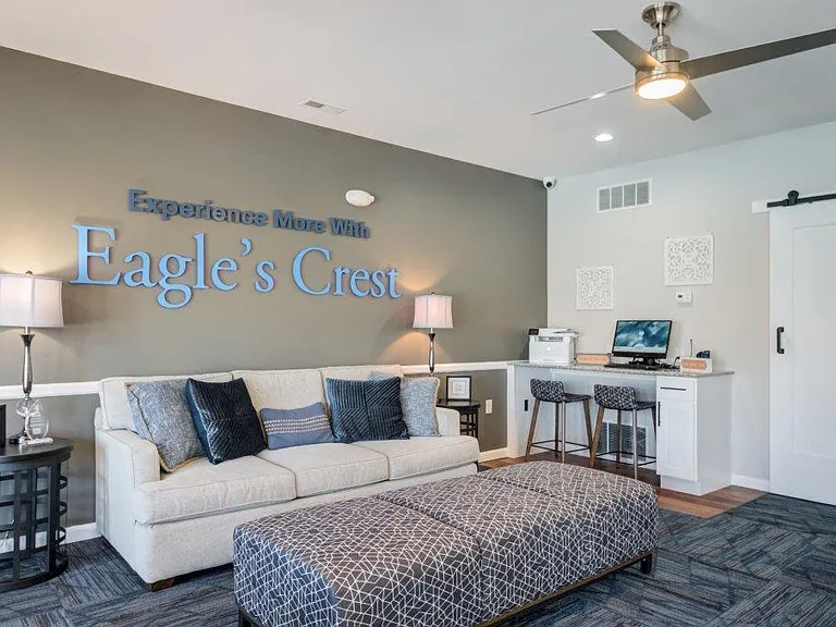 Eagles Crest Apartment Homes — Photo 14