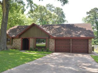 1626 Hamblen Rd, Humble, TX 77339