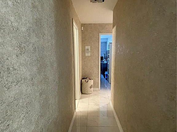 4th image of 601 Surf Ave APT 13