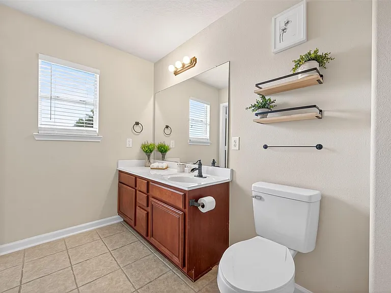 10427 Lyndon Meadows Dr — Photo 27