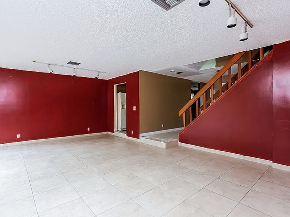 5th image of 828 NW 81st Way #11