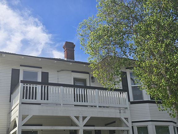 4th image of 2492 B St #2B