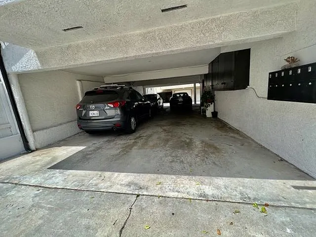 215 Concord St #E — Photo 16