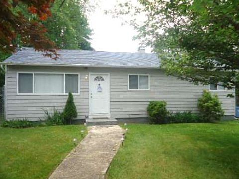1st image of 88 Artist Lake Dr