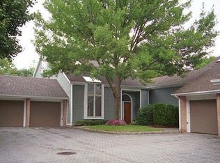 71 Regents Park #71, Westport, CT 06880