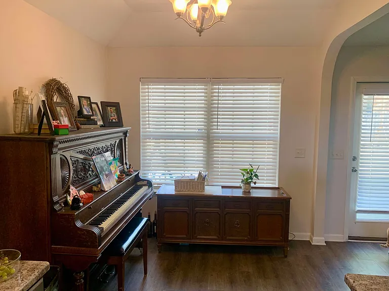 607 George Dr — Photo 8
