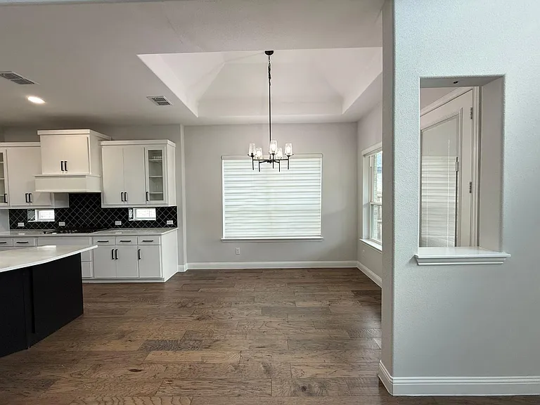10678 Grayhead Dr — Photo 13