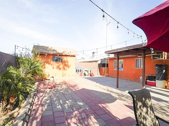 5th image of 192 E Los Tres Hombres St