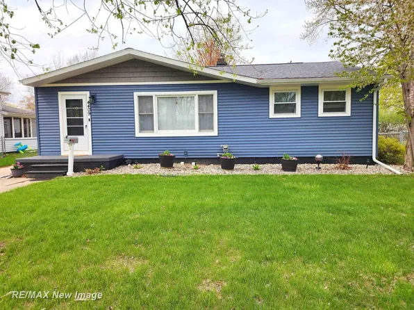 4409 Quincy Dr, Midland, MI 48642