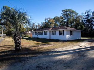 535 S 4th St, Jesup, GA 31545