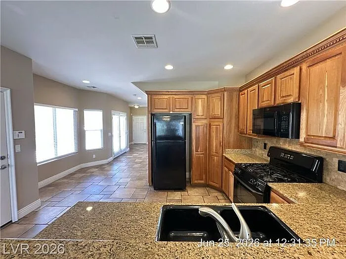 8103 Cheerful Valley Ave — Photo 11