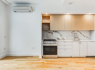38-38 32nd St #822, Long Island City, NY 11101