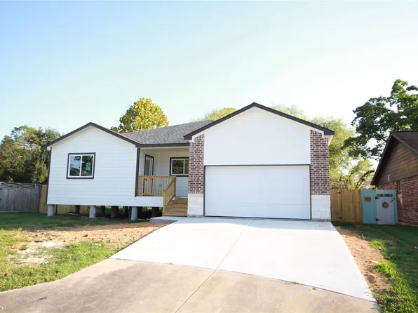 11514 Quincewood Dr, Houston, TX 77089